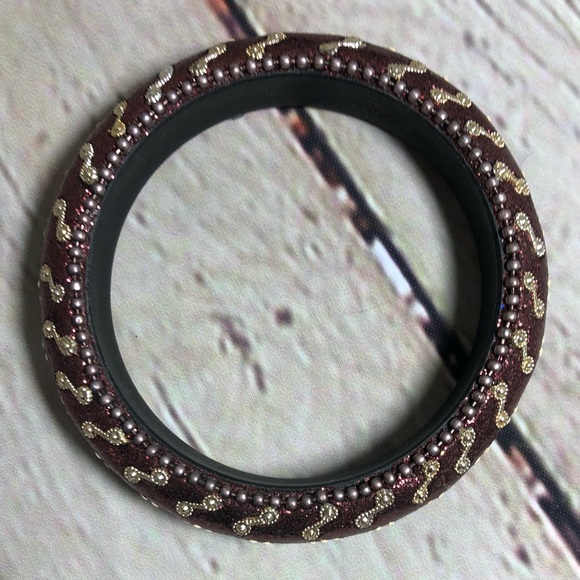 Brown Detailed Retro Flower Cuff Bracelet - Picture 3 of 3